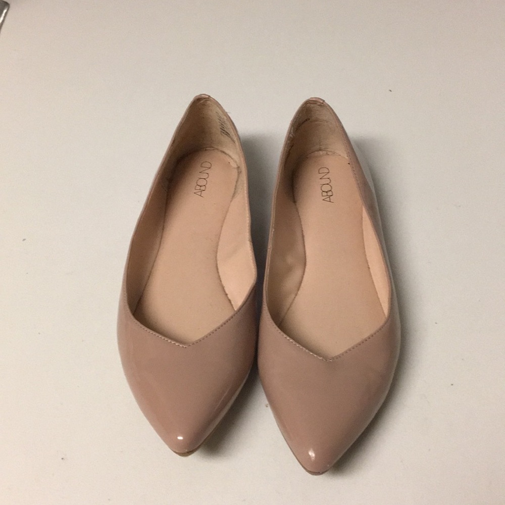 Abound women’s flats - 7 1/2